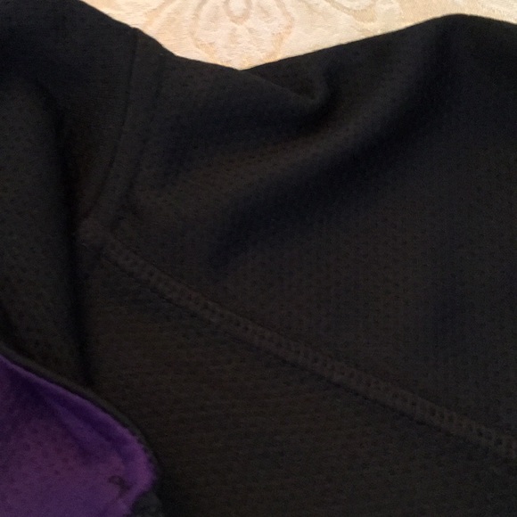 Los Angeles Lakers black jersey - Picture 10 of 10